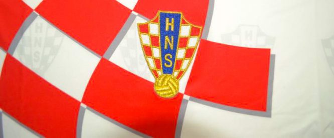 Shirt Croatia Emblem, Croatia 1998 World Cup Home