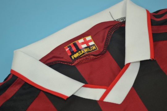 Shirt Collar Front, AC Milan 2009-2010 Home Long-Sleeve Kit