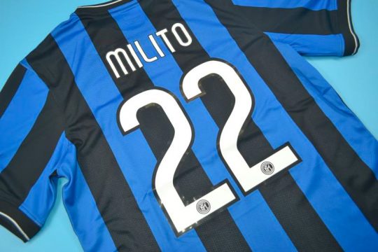 Milito Nameset Alternate, Inter Milan 2010 Champions League Final Short-Sleeve
