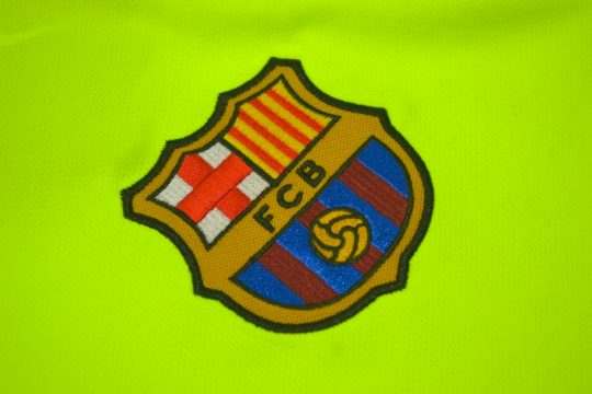 Shirt Barcelona Emblem, Barcelona 2005-2006 Away Short-Sleeve