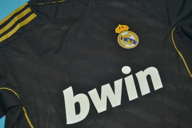 Shirt Front Alternate, Real Madrid 2011-2012 Away Long-Sleeve