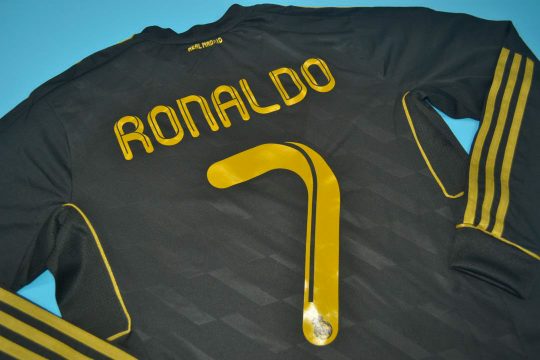 Ronaldo Nameset Alternate, Real Madrid 2011-2012 Away Long-Sleeve
