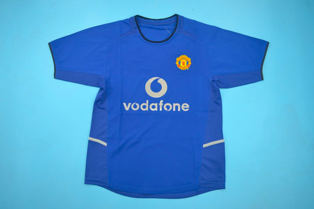 manchester united 2002 kit