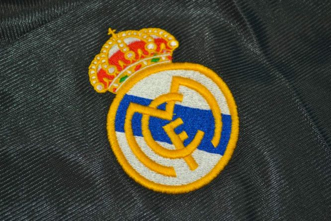 Shirt Real Madrid Emblem, Real Madrid 1999-2000 Away