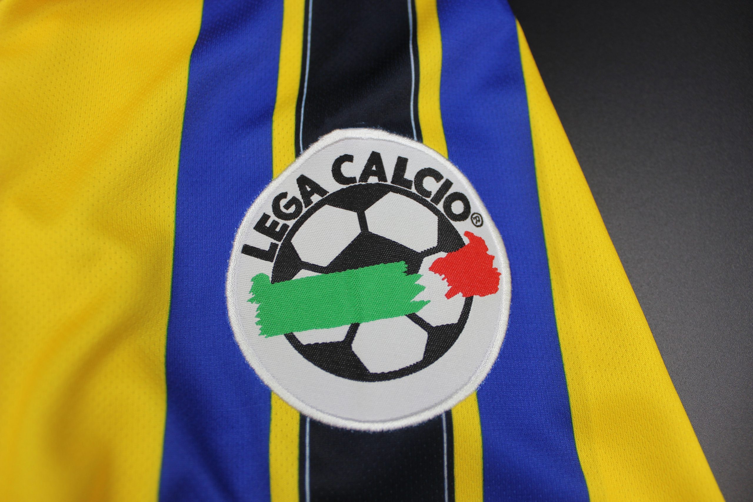 Ferro Carril Oeste Home football shirt 1999 - 2000. Sponsored by Parmalat