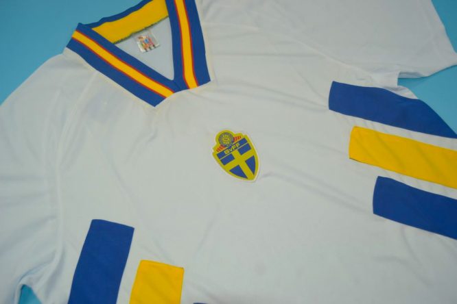 Shirt Front Alternate, Sweden 1994 Away