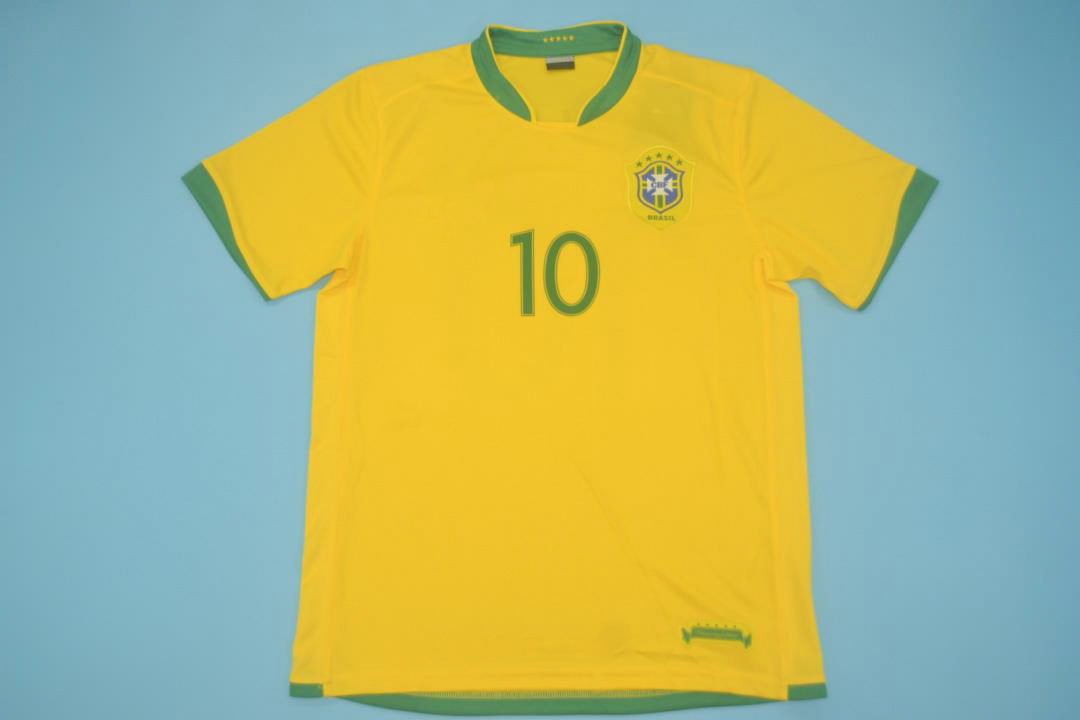 Kaka #8 Brazil 2006 World Cup Home Football Nameset for shirt 