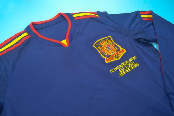 Shirt Front Alternate, Spain 2010 World Cup Final Away Long-Sleeve