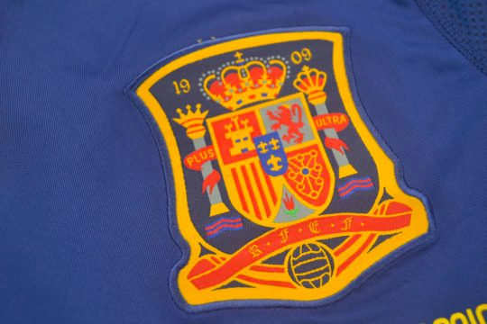 Jersey Spain Emblem, Spain 2010 World Cup Final Away Long-Sleeve