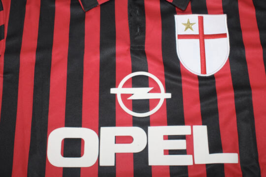 Front Closeup, AC Milan 1999-2000 Home Long-Sleeve