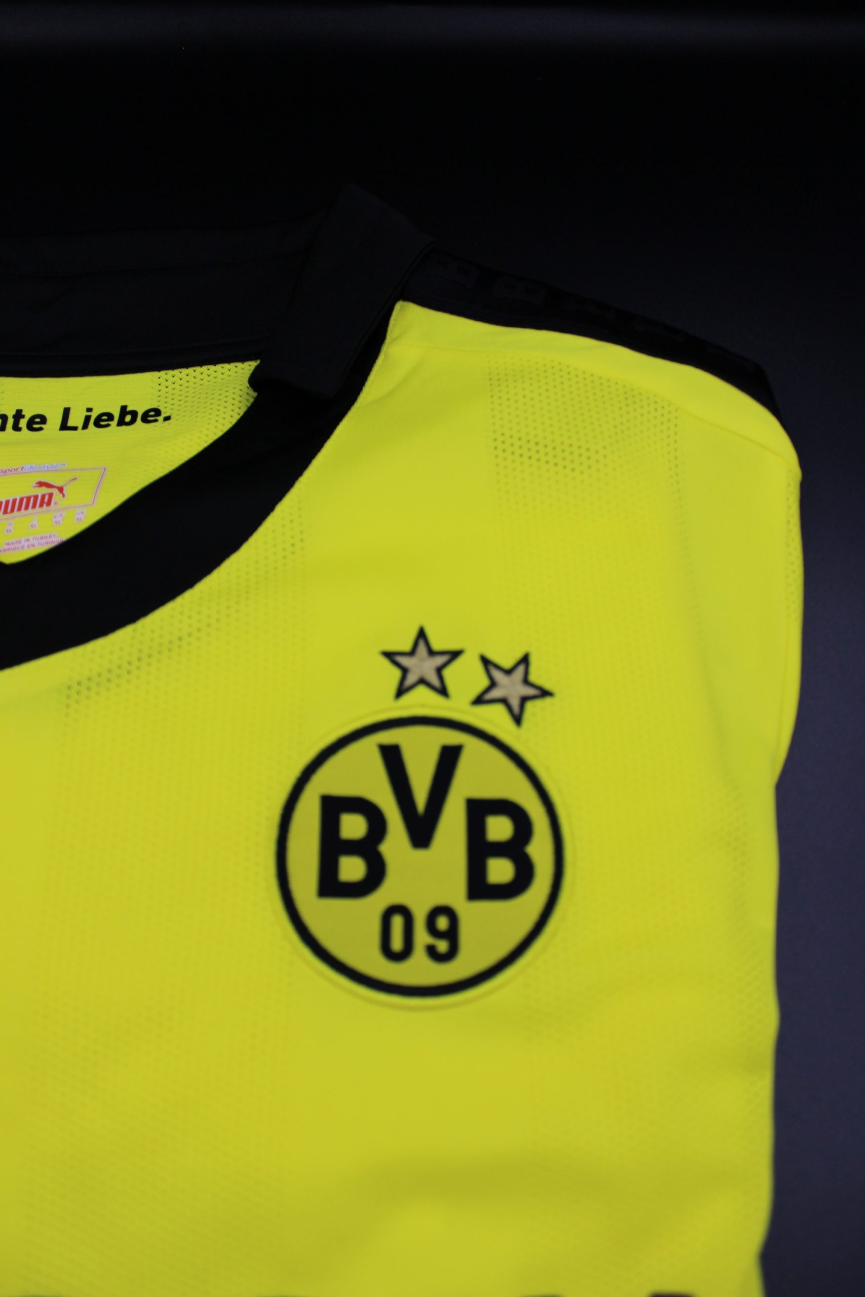 *BRAND NEW W/TAGS* Borussia Dortmund *RARE* 'Winter' 2012-13 Home Jersey XL 