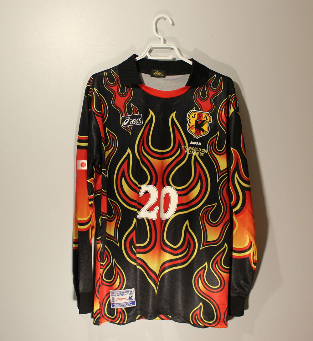 Classic Football Shirts  1998 Spain Old Vintage Soccer Jerseys