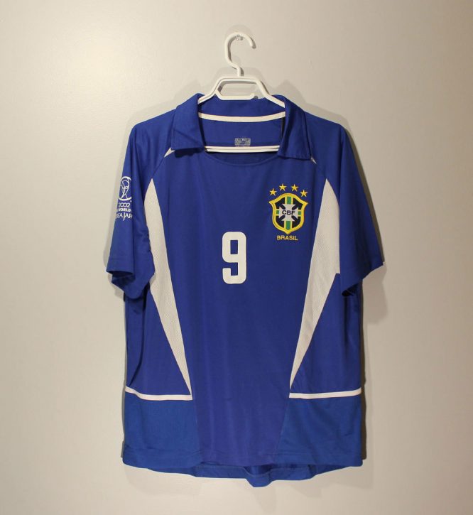 Ronaldo Nameset Front, Brazil 2002 Away Short-Sleeve