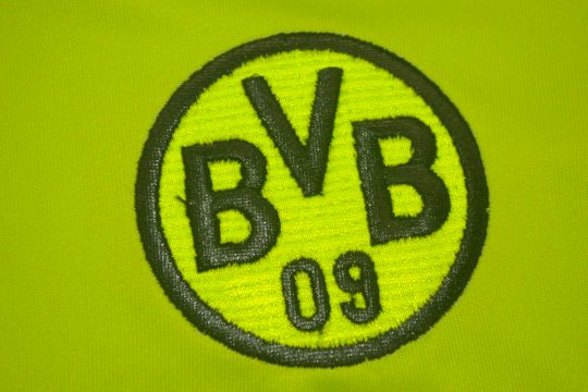 Shirt Borussia Dortmund Emblem, Borussia Dortmund 1996-1997 Champions League Final Home Short-Sleeve