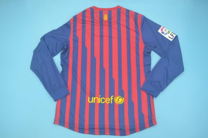 2011-12 Barcelona Away Shirt Size Small (Long Sleeve) - Messi #10 – Forever  Football Shirts