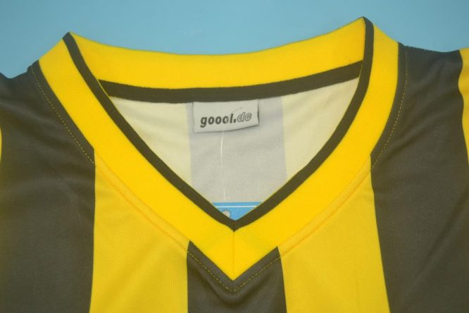 Shirt Collar Front, Borussia Dortmund 2000-2002 Home Short-Sleeve