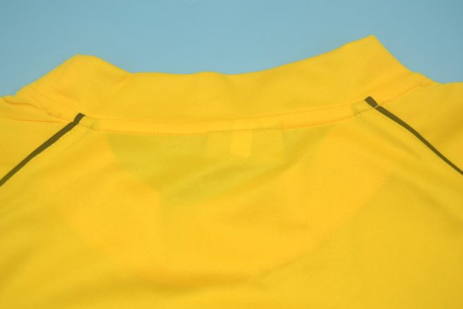 Shirt Collar Back, Borussia Dortmund 2001-2002 Home Short-Sleeve
