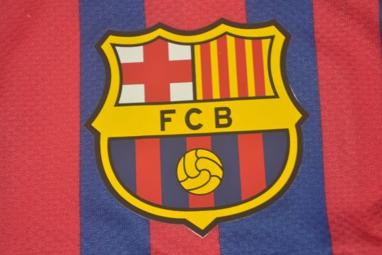 Shirt Barcelona Logo, Barcelona 2011-2012 Home Short-Sleeve