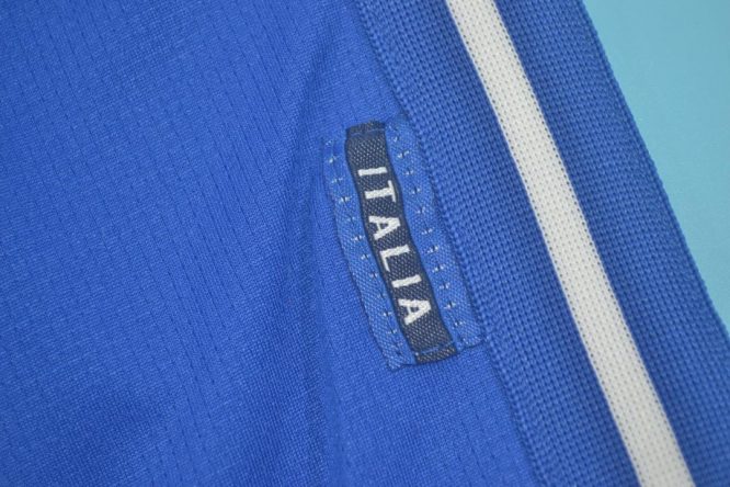 Shirt Italia Small Embroidery, Italy 1998 Home Short-Sleeve