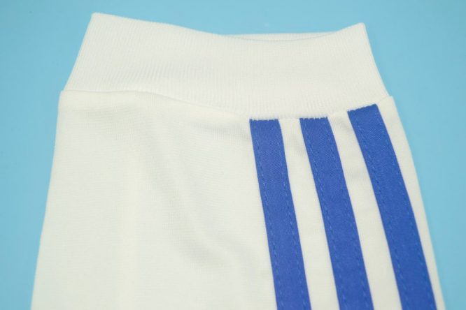 Shirt Sleeve Closeup, Real Madrid 2010-2011 Home Long-Sleeve Kit