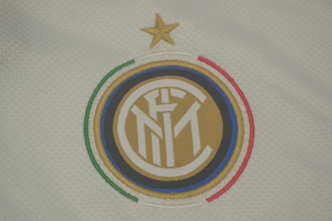 Shirt Inter Logo, Inter Milan 2009-2010 Away White Short-Sleeve Kit