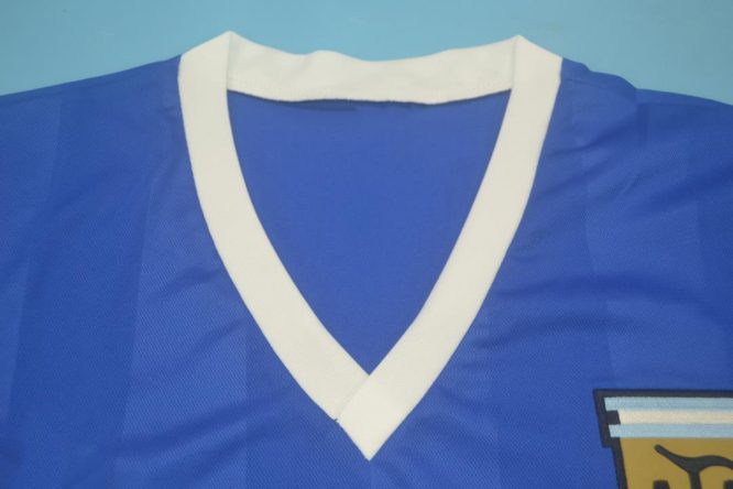Shirt Collar Front, Argentina 1986 Away Short-Sleeve Kit