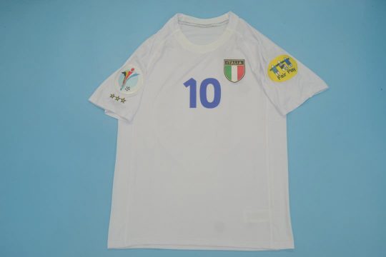 Del Piero Nameset Front, Italy 2000-2003 Away Short-Sleeve Jersey