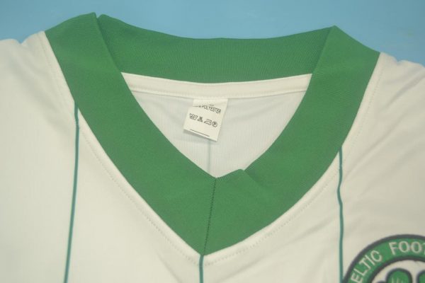 Shirt Collar Front, Celtic Glasgow 1982-1983 Away Short-Sleeve Kit