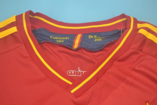 Shirt Collar Front, Spain 2012 Home Short-Sleeve Kit