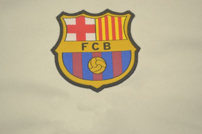 Shirt Barcelona Emblem, Barcelona 1999-2000 Away Grey Short-Sleeve