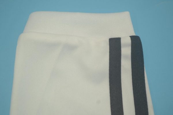 Shirt Sleeve Closeup, Real Madrid 2014-2015 Home Long-Sleeve Kit