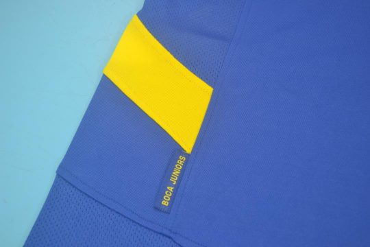 Shirt Closeup, Boca Juniors 2003-2004 Home Short-Sleeve Kit