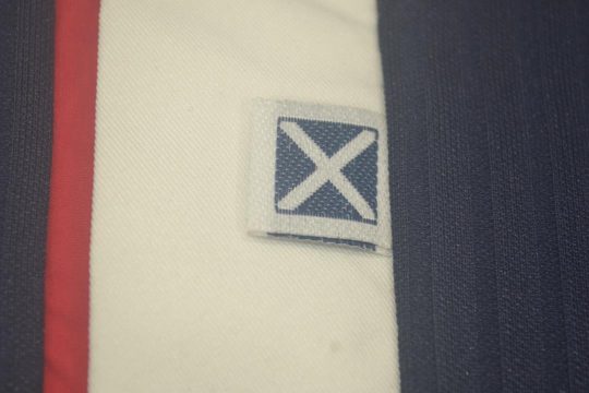 Shirt Collar Detail Alternate, Scotland 1996-1998 Home Short-Sleeve Kit
