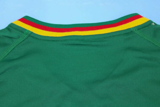 Shirt Collar Back, Cameroon 2002 Home Short-Sleeve Sleeveless Kit