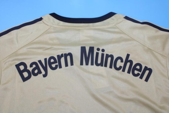 Shirt Collar Back, Bayern Munich 2004-2006 Away Gold Short-Sleeve Jersey/Kit