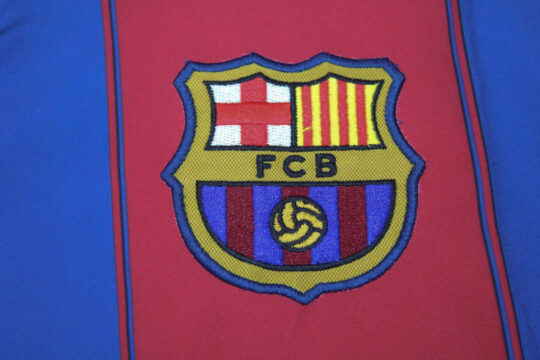 Shirt Barcelona Logo, Barcelona 2003-2004 Home Short-Sleeve Kit
