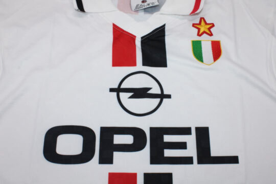 Shirt Front Closeup, AC Milan 1995-1997 Away White Short-Sleeve Kit