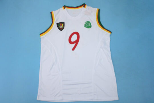 Eto'o Nameset Front, Cameroon 2002 Away Short-Sleeve Sleeveless Kit