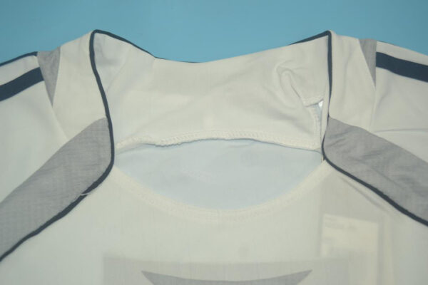 Shirt Collar Front, Real Madrid 2006-2007 Home Long-Sleeve