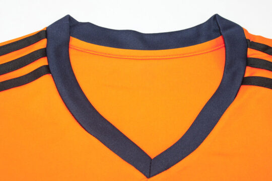 Shirt Collar Front, Real Madrid 2013-2014 Third Short-Sleeve Kit