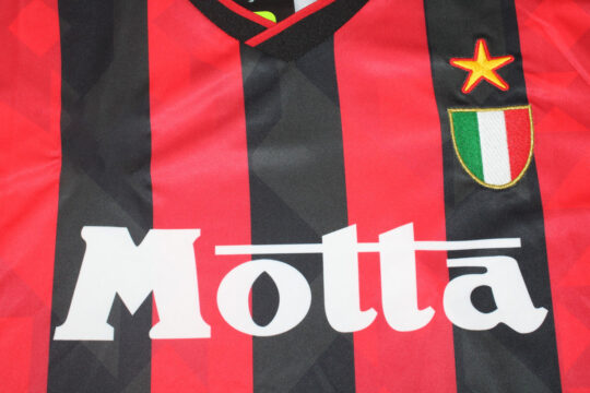 Shirt Front Closeup, AC Milan 1993-1994 Home Long-Sleeve