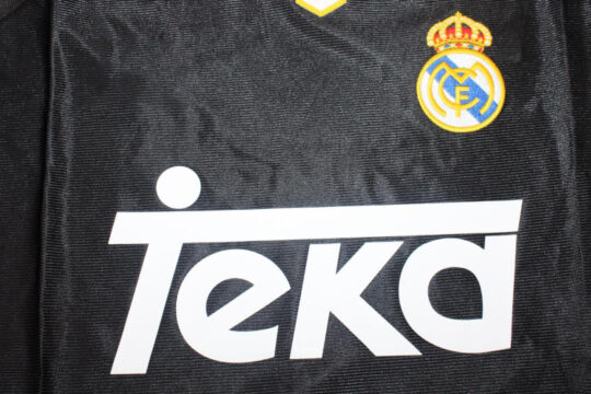 Shirt Front Closeup, Real Madrid 1999-2000 Home Long-Sleeve Jersey