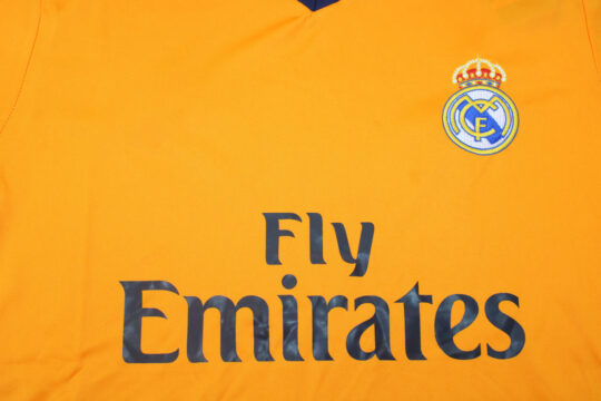 Shirt Front Closeup, Real Madrid 2013-2014 Third Short-Sleeve Kit