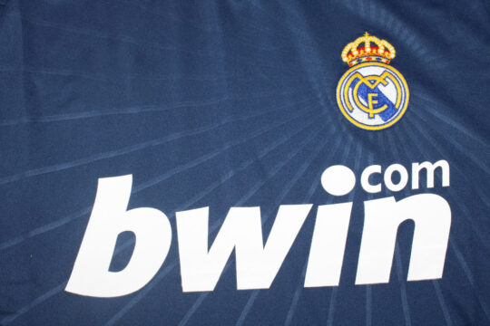 Shirt Front Closeup, Real Madrid 2010-2011 Away Short-Sleeve Kit