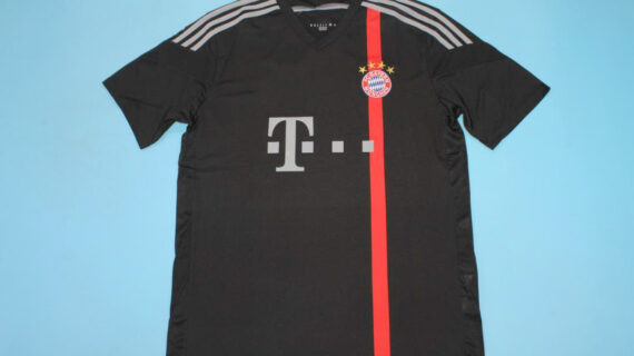 Shirt Front - Bayern Munich 2014-2015 Third Black Short-Sleeve Kit