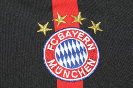Shirt Bayern Logo - Bayern Munich 2014-2015 Third Black Short-Sleeve Kit