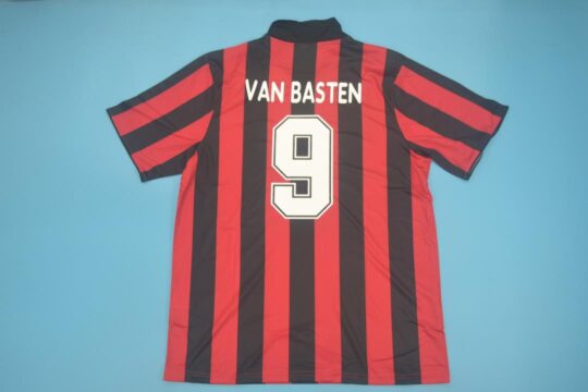 van Basten Nameset, AC Milan 1988-1989 Home Short-Sleeve Jersey, Kit