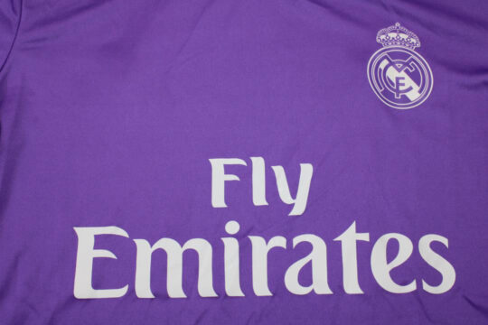 Shirt Front Closeup - Real Madrid 2016-2017 Away Long-Sleeve Jersey