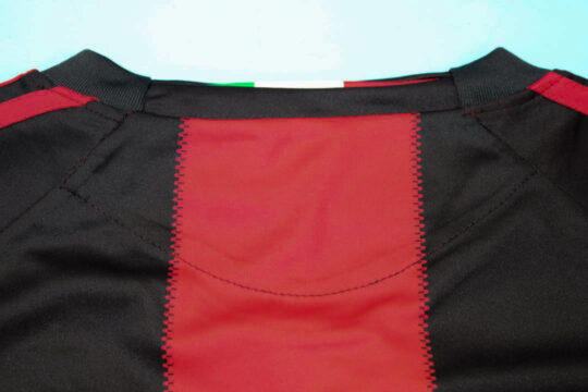 Shirt Collar Back - AC Milan 2010-2011 Home Short-Sleeve Jersey