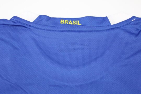 Shirt Collar Back - Brazil 2006 Away Short-Sleeve Jersey